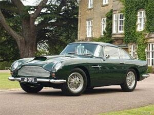 Aston Martin DB4 