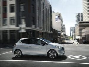 Nuova Peugeot 208 Ice Velvet Limited Edition