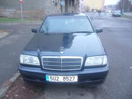 Mercedes C 180