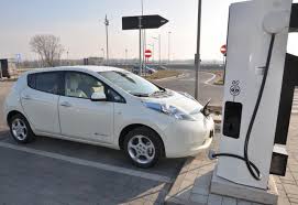 colonnina ricarica rapida benzina