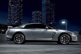 Nissan GT-R 2013