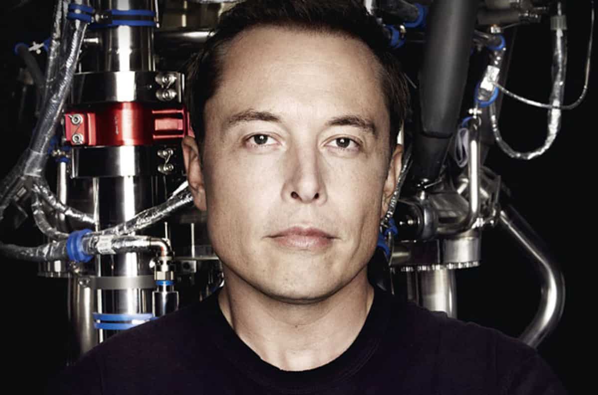 Elon Musk tesla Model 3