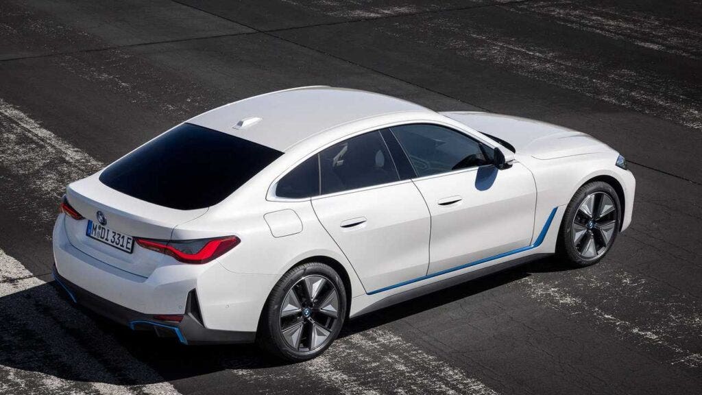 BMW i4