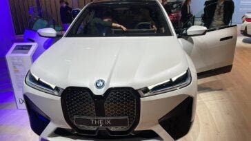 Bmw iX