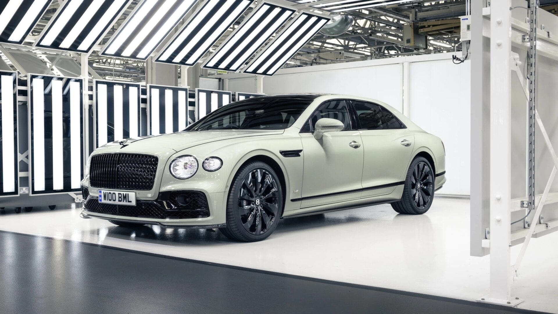 Bentley Colour