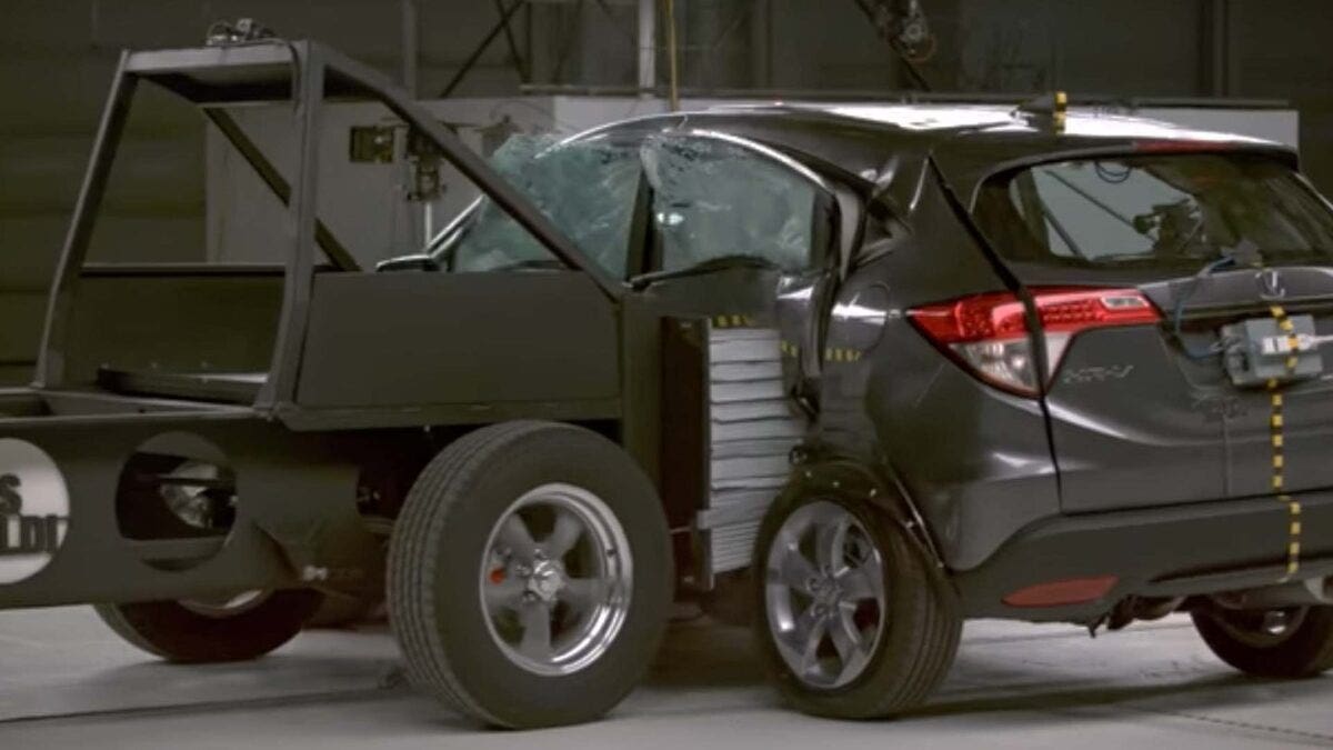 IIHS Crash Test