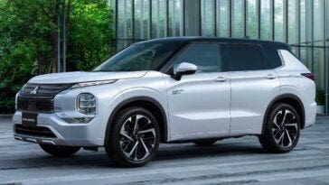 Mitsubishi Outlander PHEV