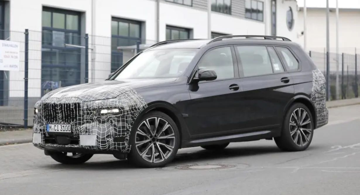 BMW X7 2022