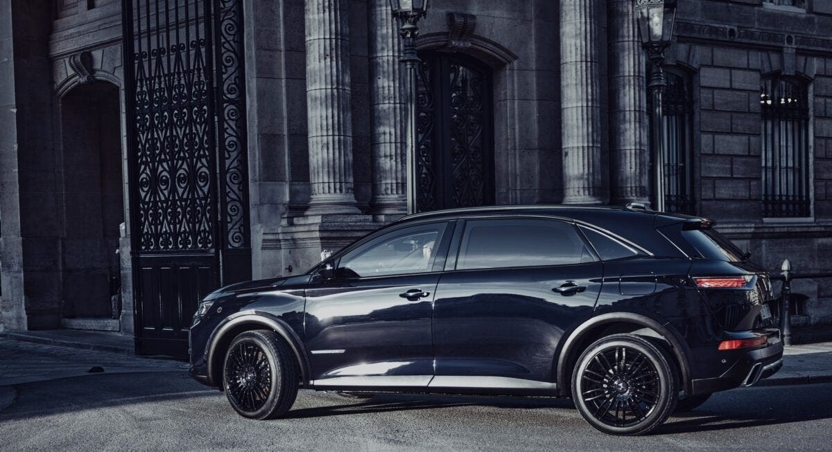 DS 7 Crossback Macron