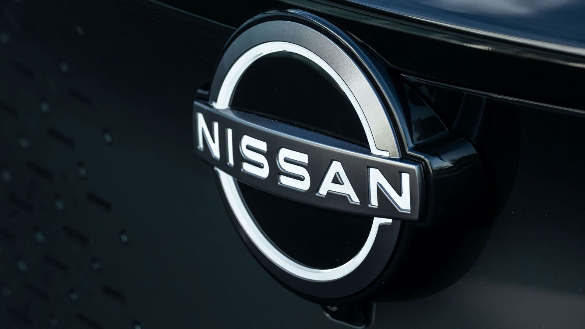 Nissan logo