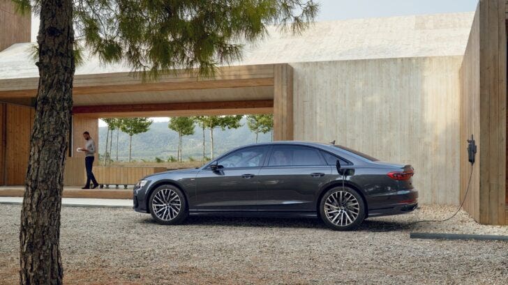 Audi A8 TFSI e