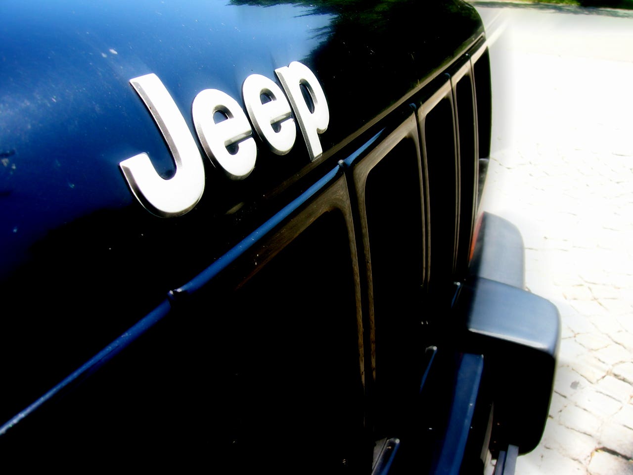 Jeep logo