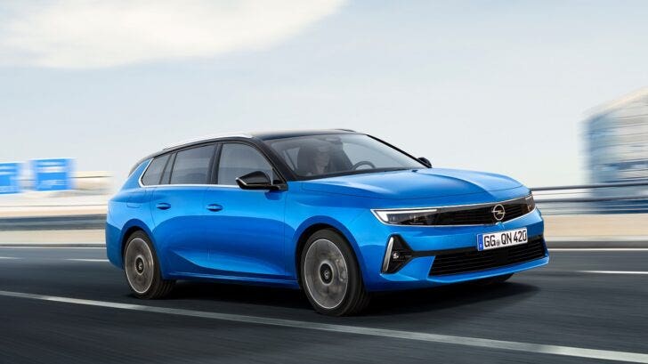 Opel Astra Sports Tourer blu