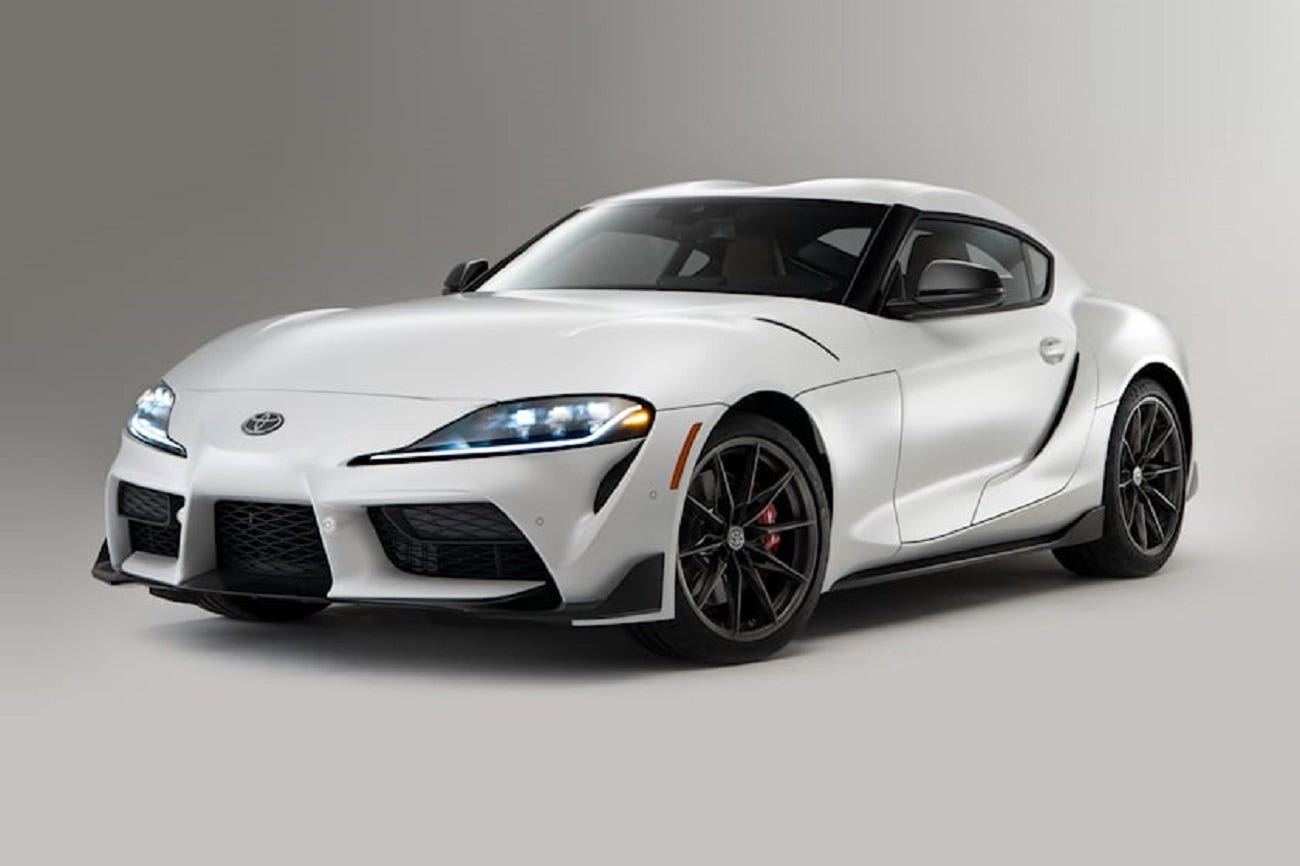 Toyota Supra con cambio manuale