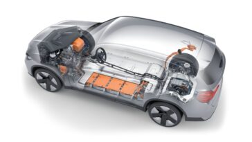 BMW riciclo materie prime batterie