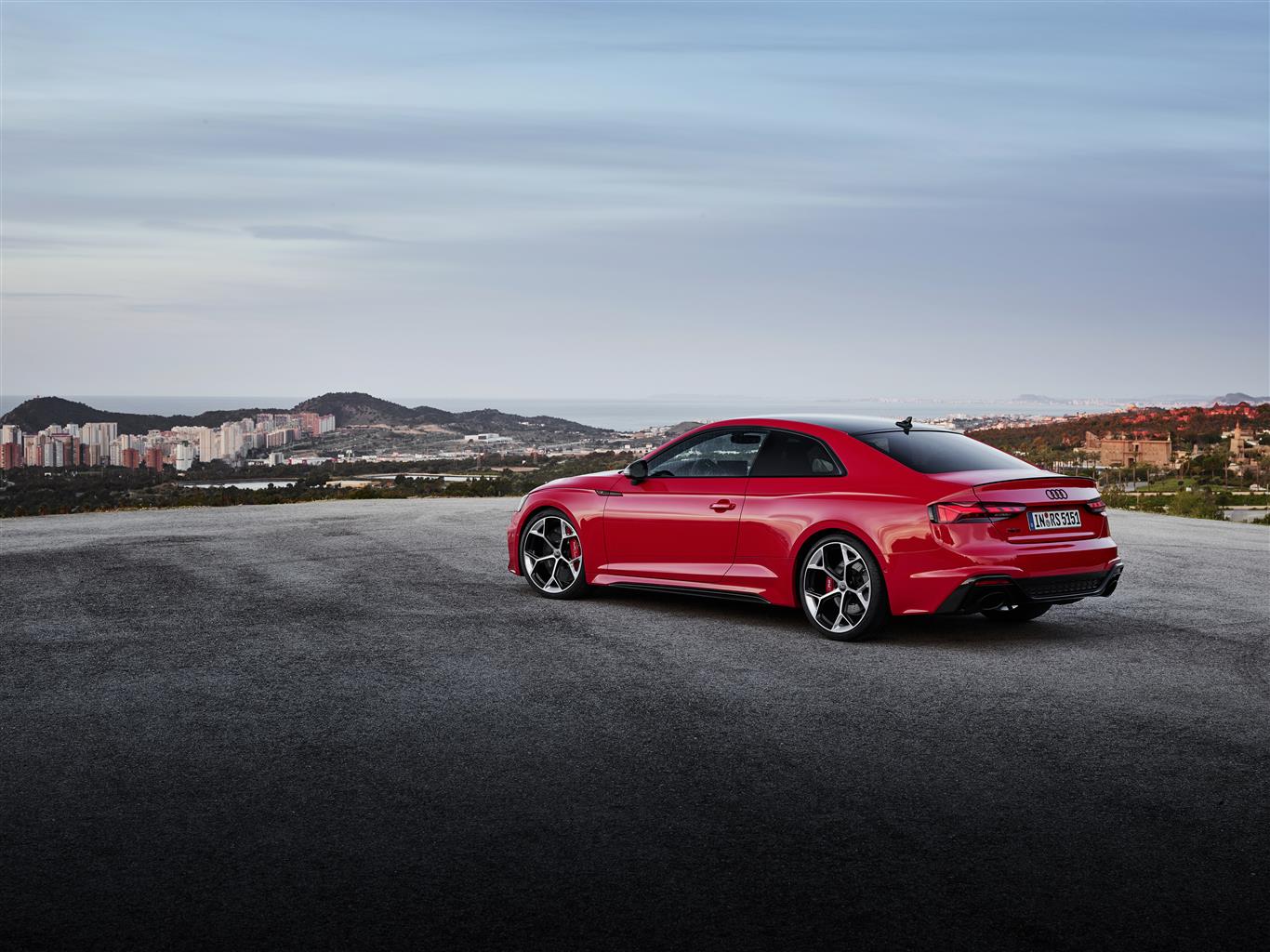 Audi RS5 rossa