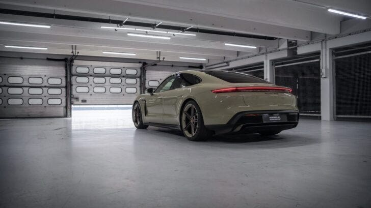 Taycan GTS