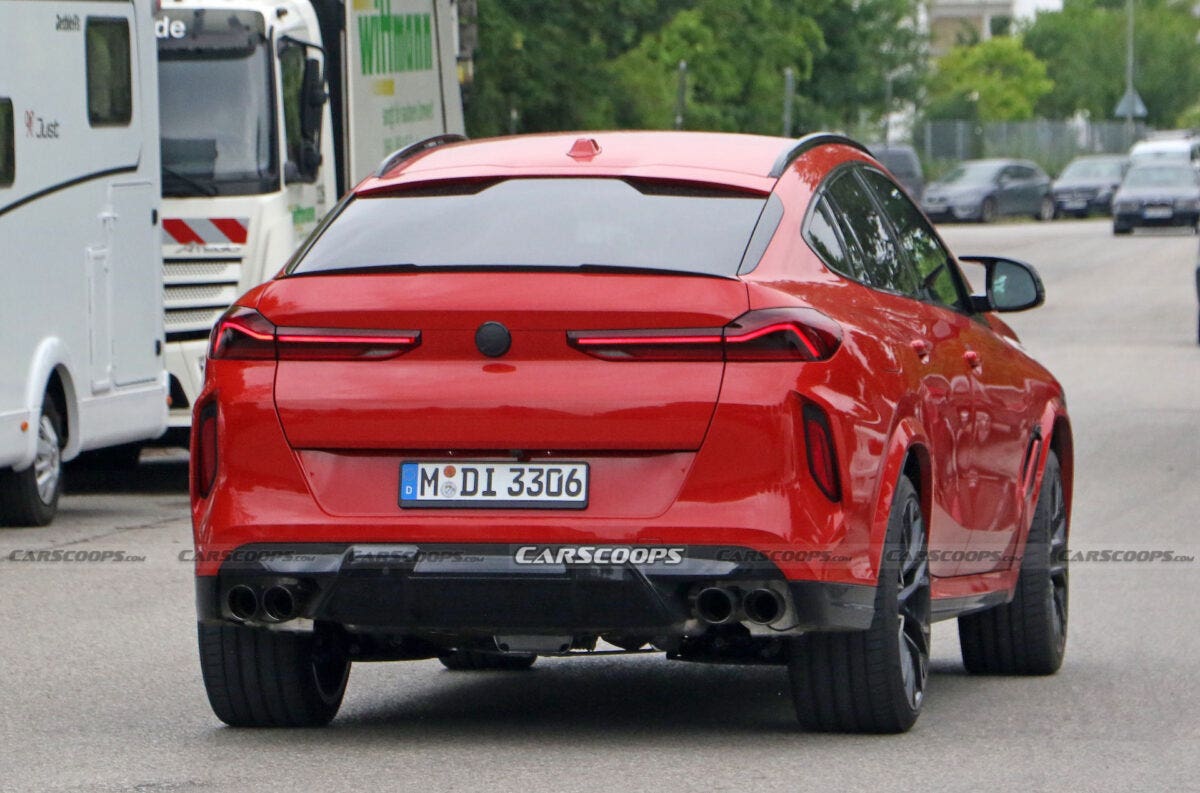 BMW X6 foto spia