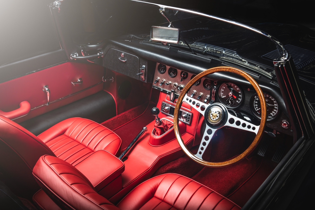 Jaguar E-Type Roadster Series 1 1965 restauro