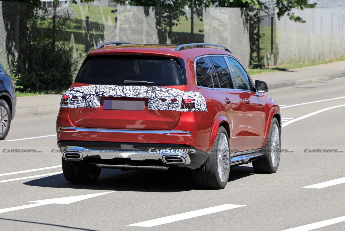 Mercedes-Maybach GLS 2024 foto spia