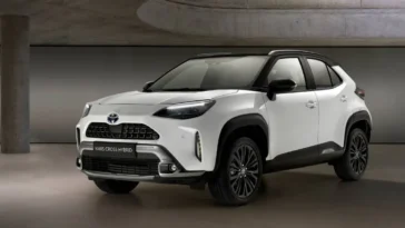 Toyota Yaris Cross Active promozione