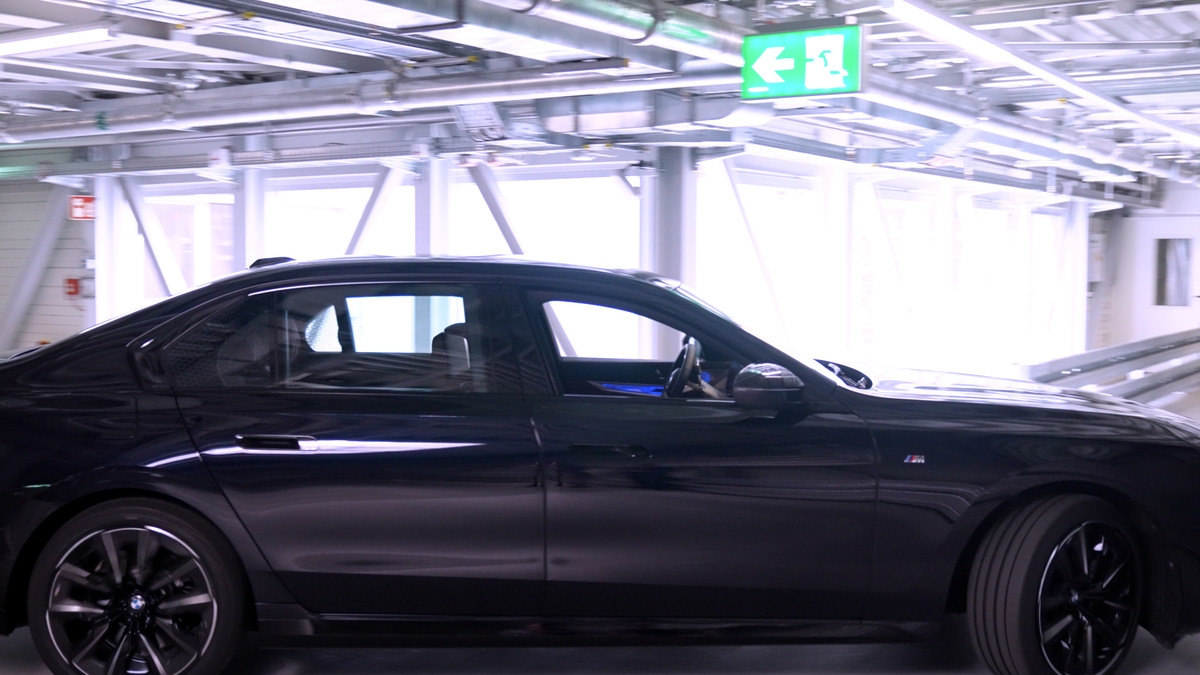 BMW Group Automated Driving In-Plant