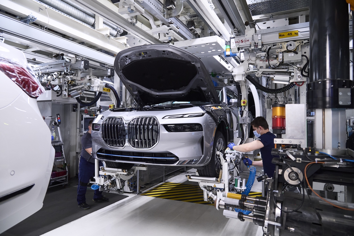 BMW Serie 7 2023 produzione