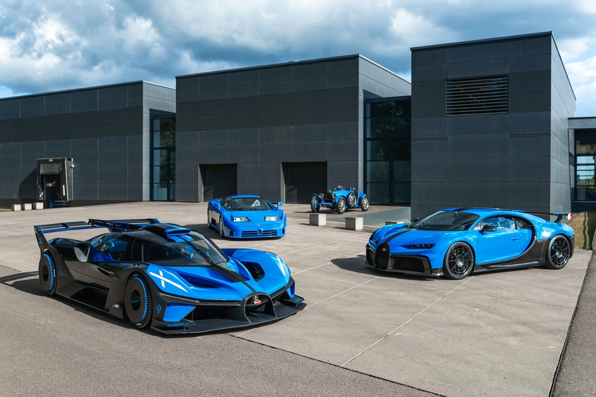 Bugatti French Racing Blue