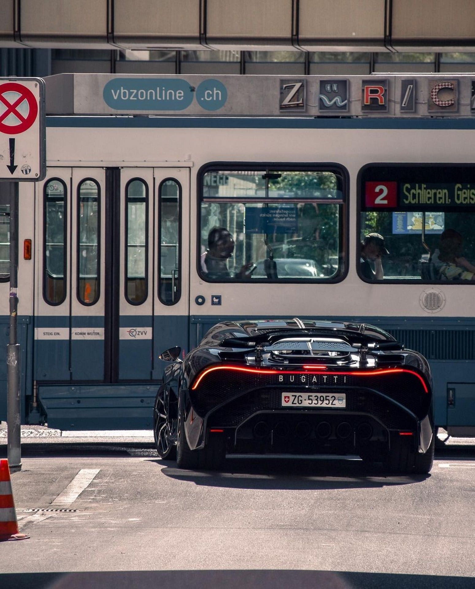 Bugatti La Voiture Noire