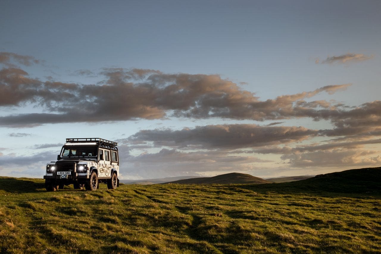 Defender Works V8 Trophy II