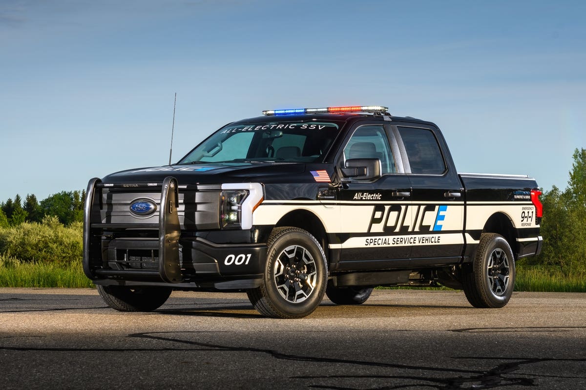 Ford F-150 Lightning Pro SSV 2023