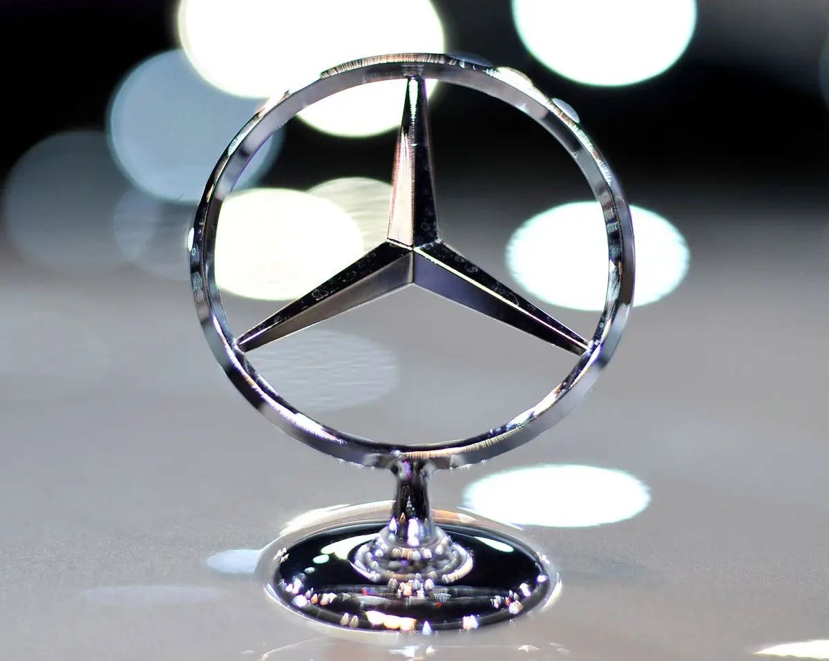 Mercedes logo