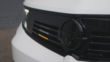Opel Astra PHEV XS Design