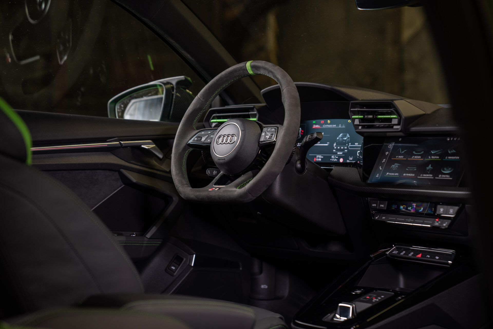 Gli interni della Audi RS3-R ABT