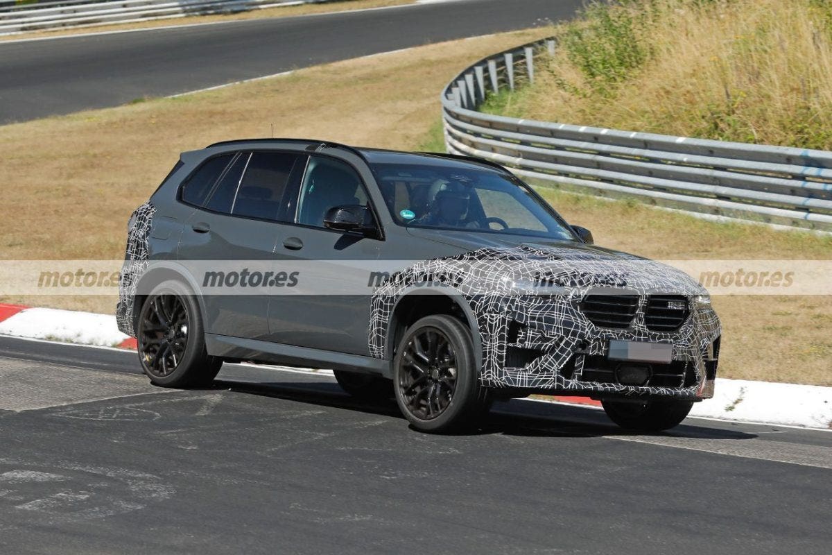 BMW X5 M foto spia