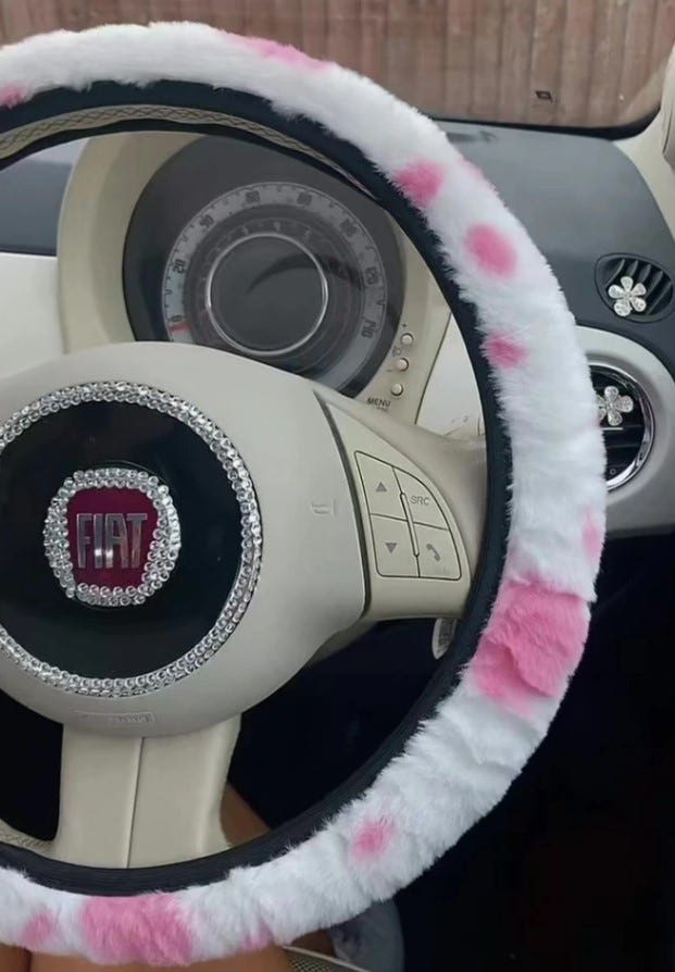 Fiat 500 interni rosa