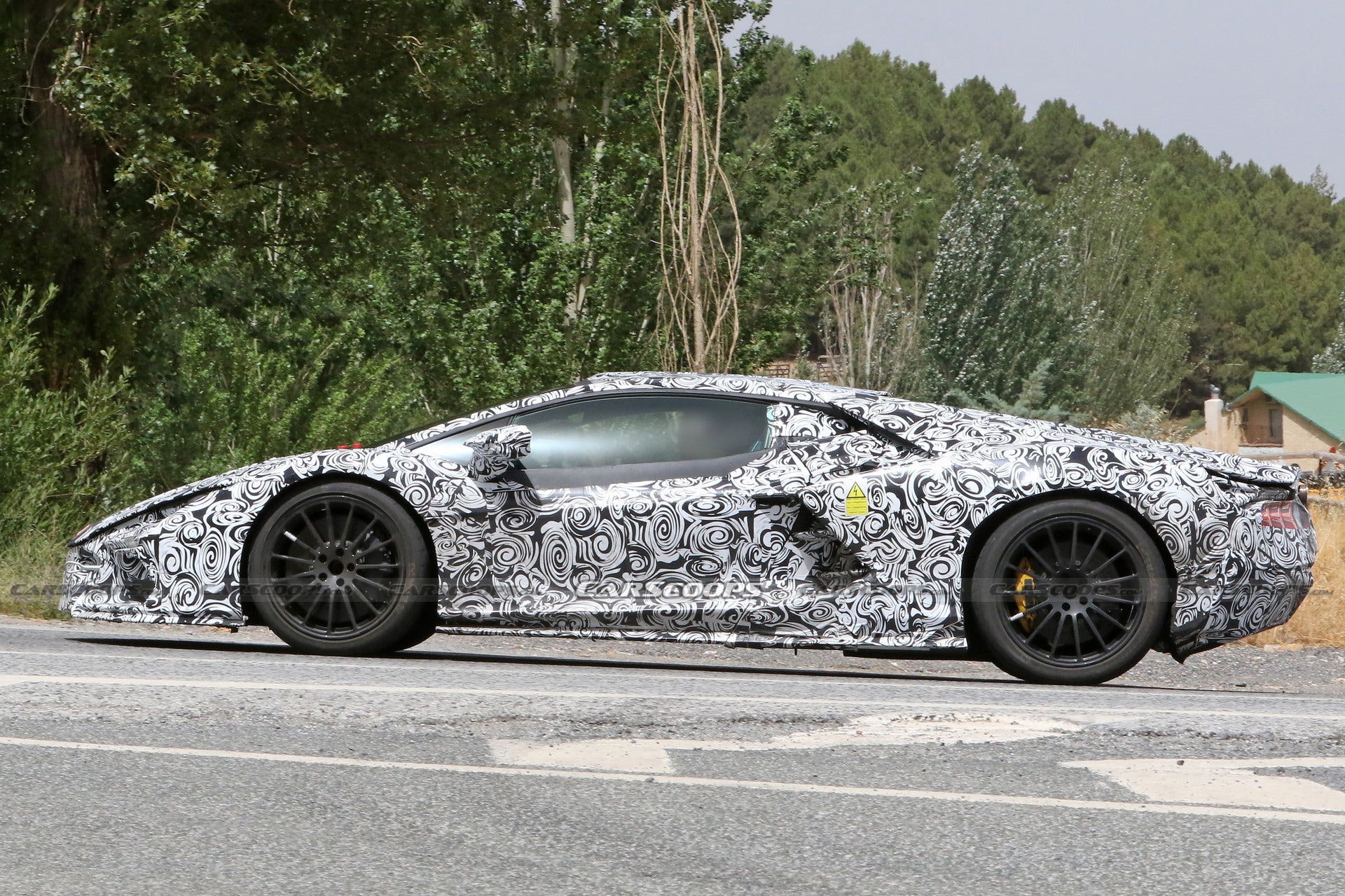 Lamborghini foto spia