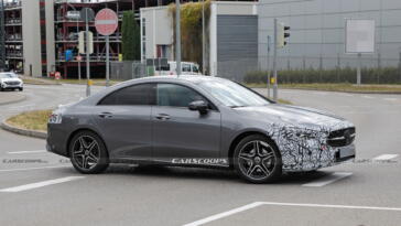 Mercedes-Benz CLA foto spia