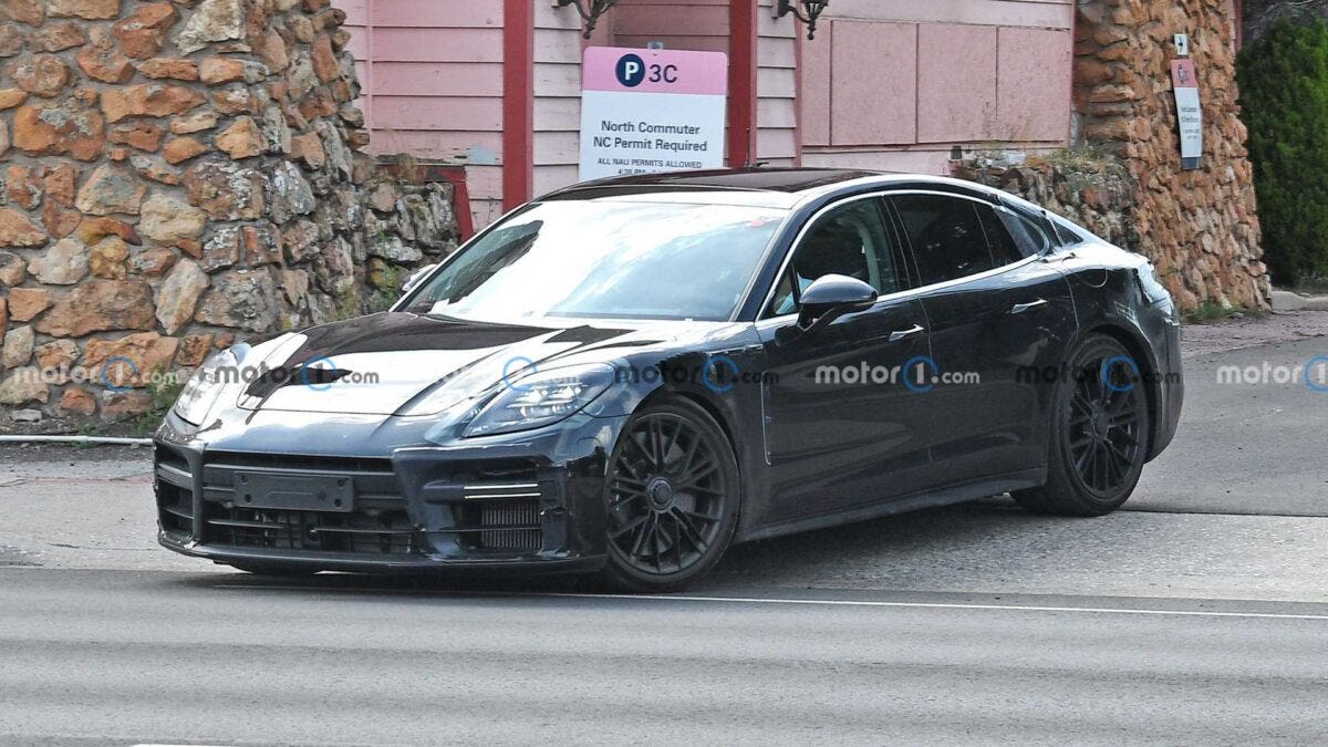 Porsche Panamera foto spia