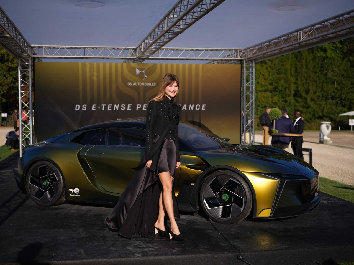 DS E-Tense Performance Chantilly Arts & Élégance Richard Mille 2022