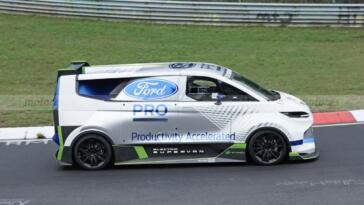 Ford SuperVan test su strada