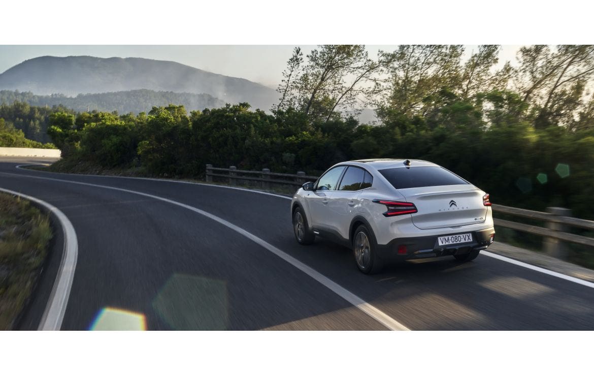 Citroen C4 X 2023