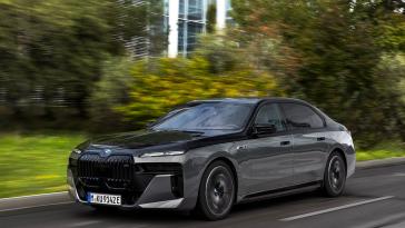 Bmw Serie i7