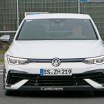 Golf R