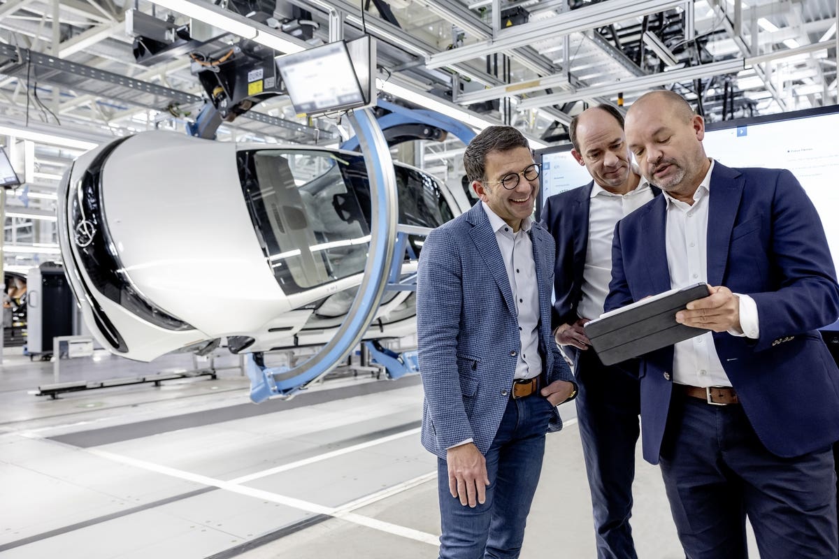 Mercedes partnership Microsoft