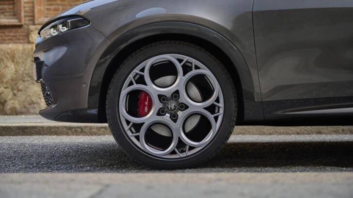 Tonale PHEV