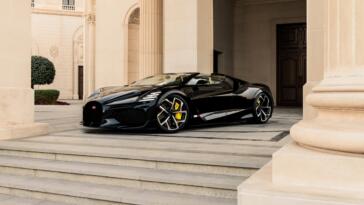 Bugatti W16 Mistral Riyadh