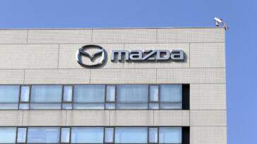Mazda piano zero emissioni