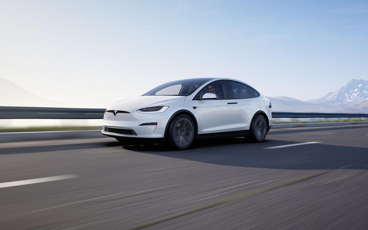 Tesla Richiama 30000 Model X Motorisumotoriit