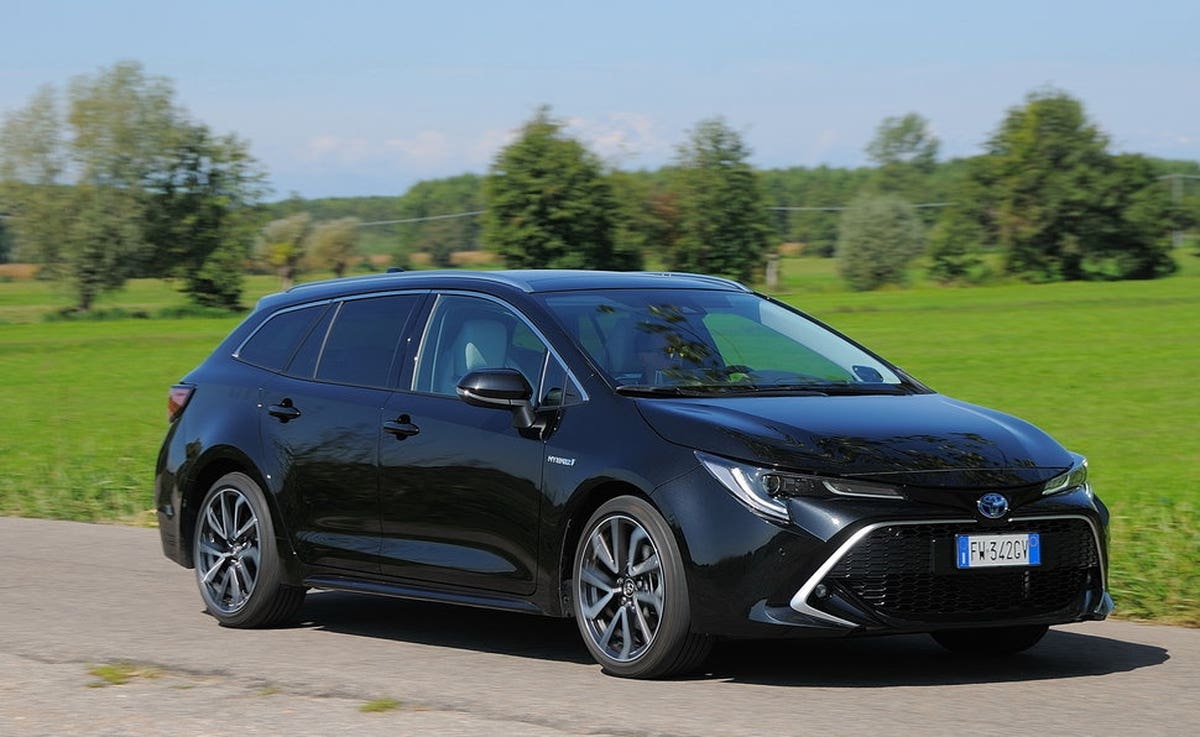 Toyota Corolla Touring Sports Hybrid Active promozione